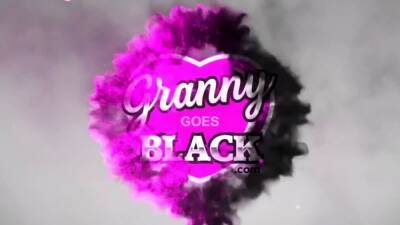 Old grannys pussy eaten - nvdvid.com