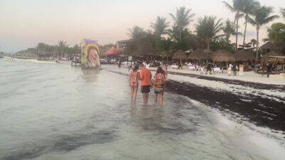 Bikini Watch at Isla Holbox - voyeurhit.com