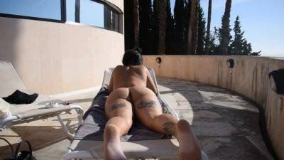 Sunbathing Ass Voyeur View - hclips