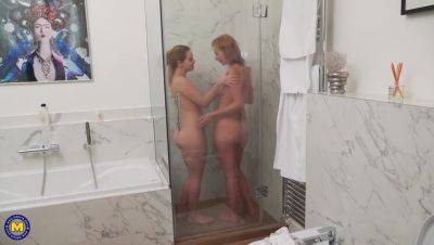 Mature star Effie Gold enjoys a steamy lesbian shower with Karry - xxxfiles.com