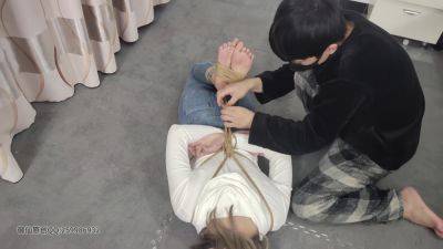 Girl Hogtied And Breathplay - upornia - Japan