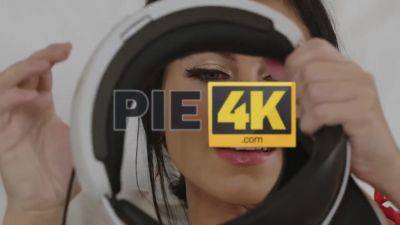 PIE4K. Virtually Perfect - hotmovs.com