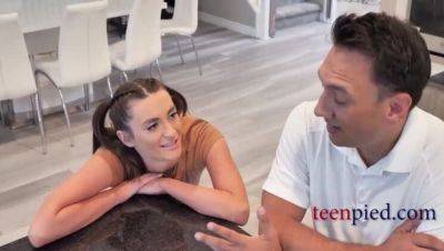 Stepdaughter Mia Taylor Catches Stepdad Jerking Off - xxxfiles.com